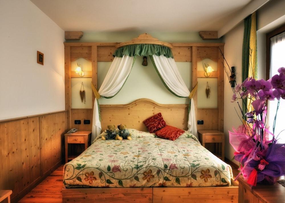 Caminetto Mountain Resort Lavarone Exterior foto